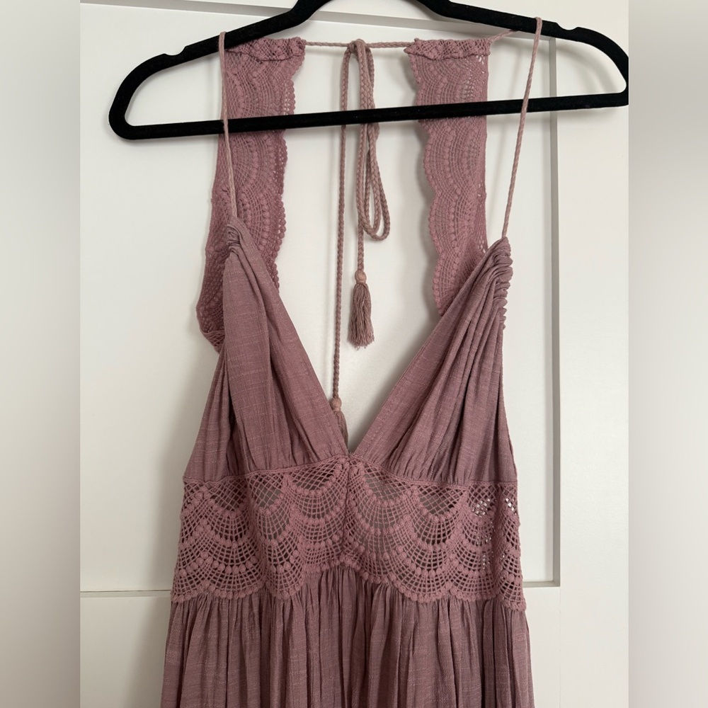 Vici Mauve Open Back Maxi Dress with Lace Details - Picture 2 of 4